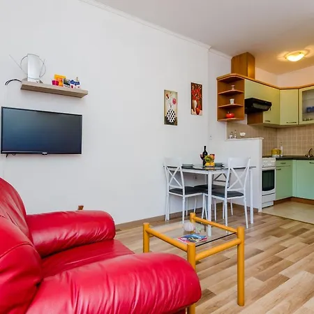 Kljunak Apartment *